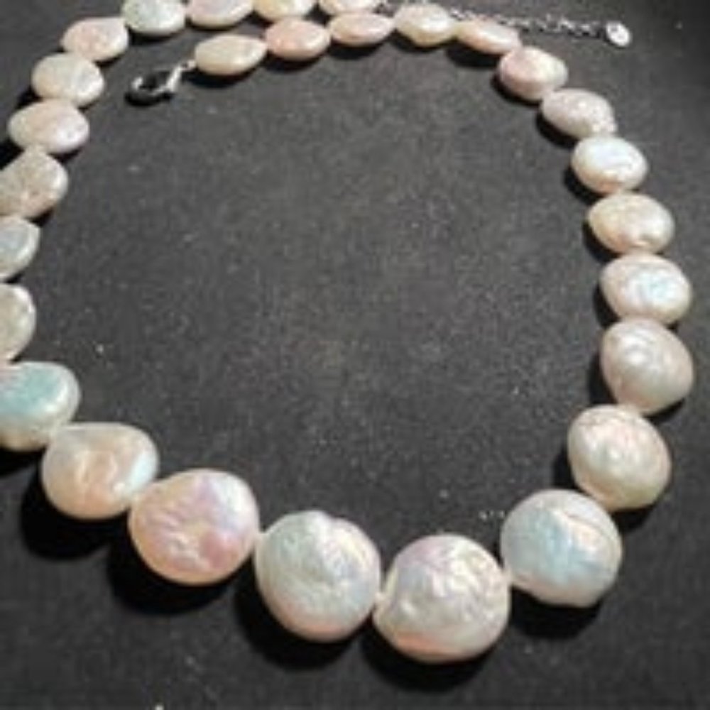 NWOT Cultured Coun Pearl Collar Necklace